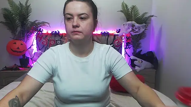 MavkaCute online show from October 30, 7:37 pm