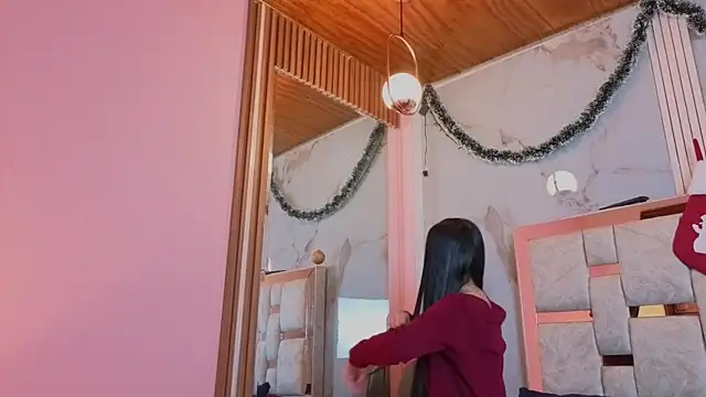 Aria Bennett1 online show from December 15, 11:37 am