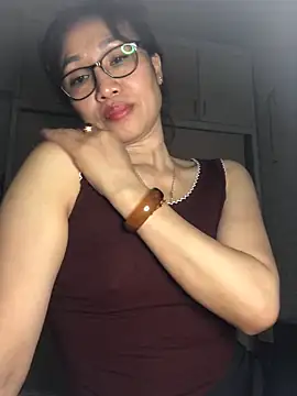 Vitamin sexy online show from October 4, 6:23 pm