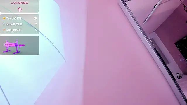 Micki   online show from December 4, 11:56 am