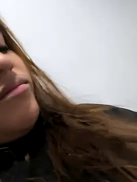 butterfly777  online show from September 9, 6:08 pm