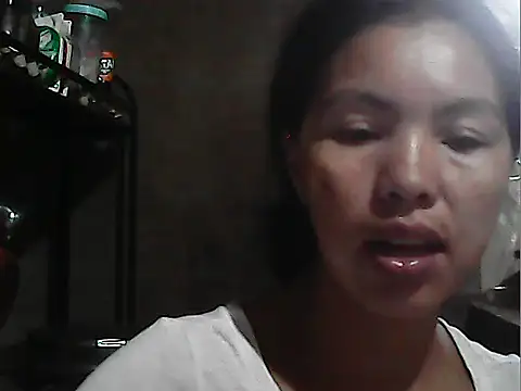 Snapshot of oceanlover23 chatting on September 15, 9:55 pm oceanlover23 online show from September 15, 9:55 pm