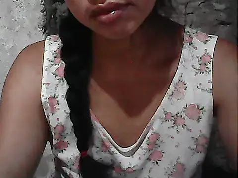 Snapshot of oceanlover23 chatting on October 16, 11:51 pm oceanlover23 online show from October 16, 11:51 pm