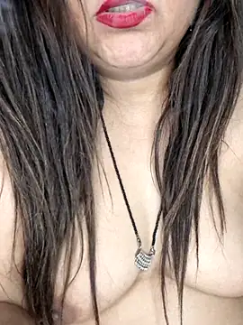 indian-hotmilfs online show from January 15, 8:59 pm