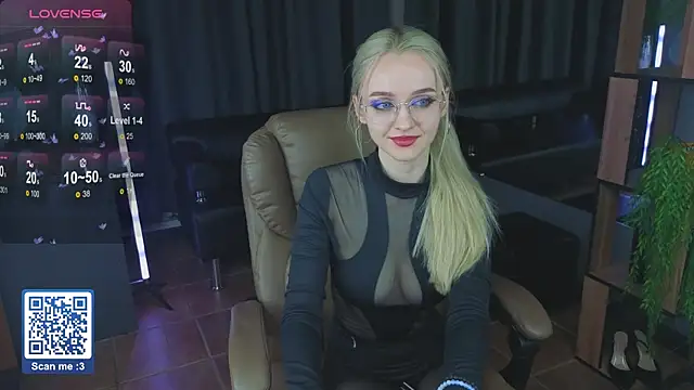 exxxcore  online show from September 27, 5:53 pm