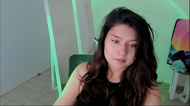 Sandra Curly online show from December 3, 10:45 pm