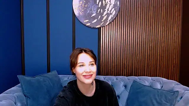 DarcyWilsy online show from October 24, 12:12 pm