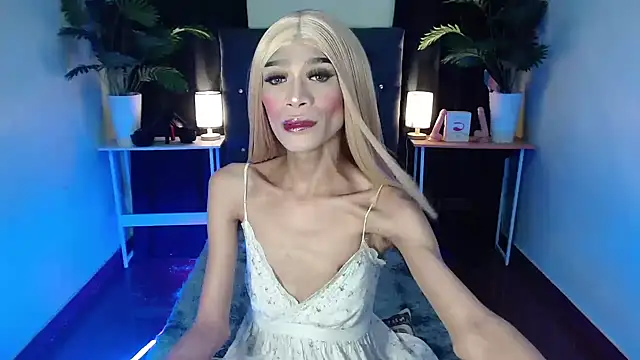 itsmeMonicaloove69 online show from September 14, 10:35 am