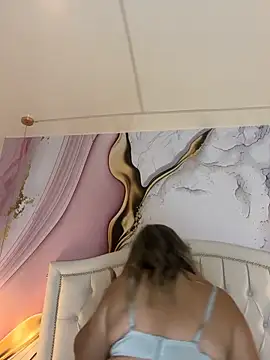 Lucy Milf 474 online show from March 16, 11:58 am