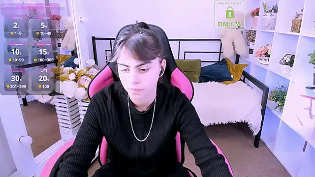 Cocoa Sins online show from October 19, 6:48 am