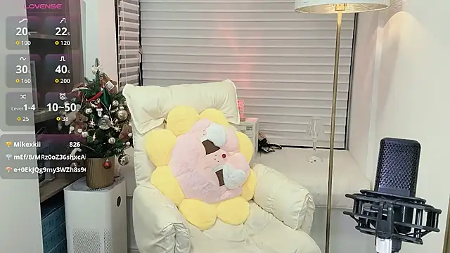 BlueBaby-77 online show from September 13, 2:14 pm