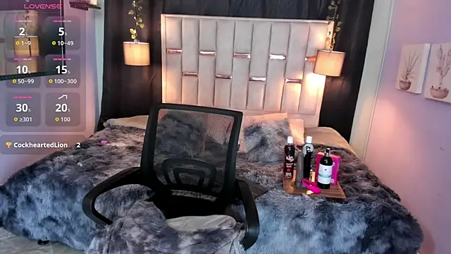 melody-rouss online show from October 7, 7:57 am