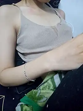 Snapshot of _Thaotam_ chatting on September 9, 12:38 pm  Thaotam  online show from September 9, 12:38 pm