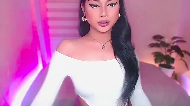 MissRumi Hunter online show from June 18, 2:11 pm