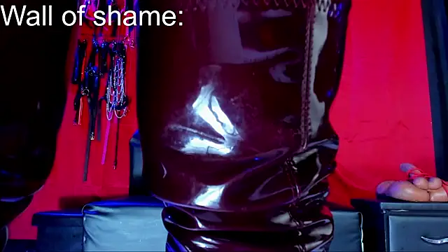 ArtemisaStone online show from April 17, 10:45 pm