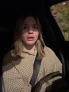 SMELLSEX online show from October 14, 5:15 pm