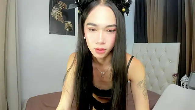 urfantasyhotbaby online show from October 3, 8:19 am