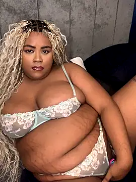 Snapshot of leiafox chatting on September 11, 1:55 pm leiafox online show from September 11, 1:55 pm