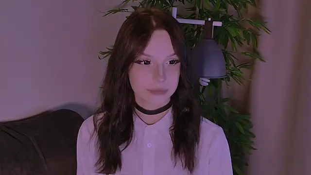 claire bennett online show from June 28, 1:34 am
