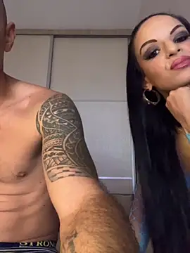 Enriko Aisah2025 online show from October 1, 9:09 pm