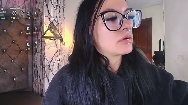 Zami Escobar of online show from November 23, 6:31 pm