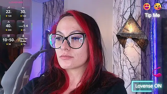 Zami Escobar of online show from March 22, 7:42 pm