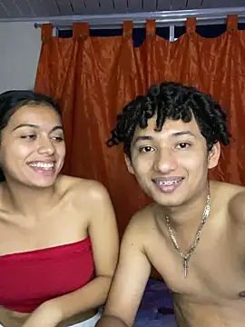 Nezuko-uWux online show from October 25, 6:32 am