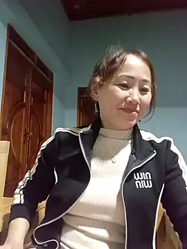 Fienjr online show from March 26, 2:30 pm