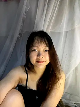 Hinne07 online show from December 4, 2:03 am