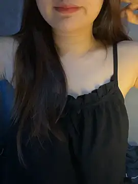 Hinne07 online show from February 8, 2:21 pm