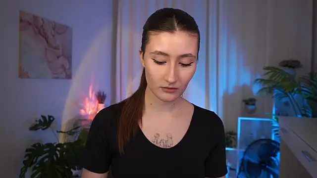 MayShawty online show from July 2, 1:06 pm