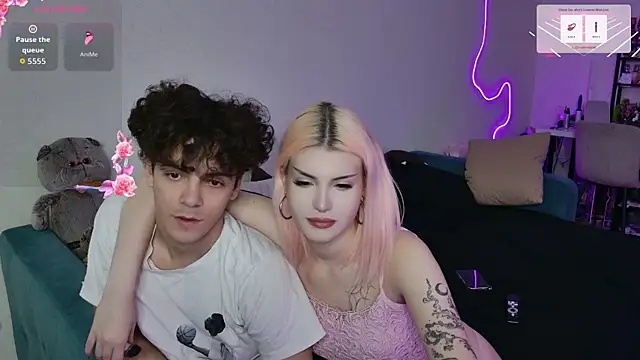 Alice18James online show from September 28, 9:47 am