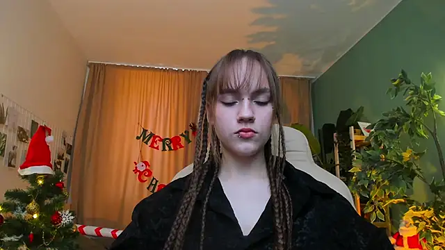 Jamie Chung online show from December 21, 5:12 am