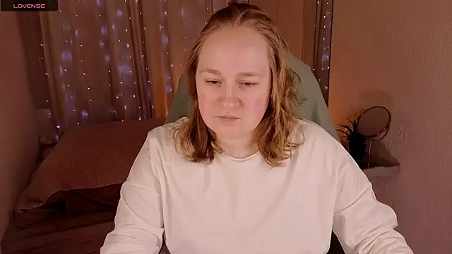 Kitty Rest  online show from March 27, 6:37 am