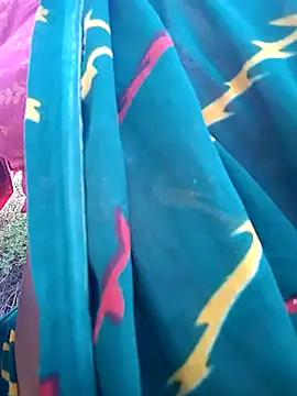 Hita Grewal online show from November 13, 2:43 am