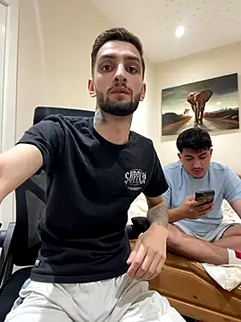 mixedcouplee69 online show from October 24, 6:26 pm