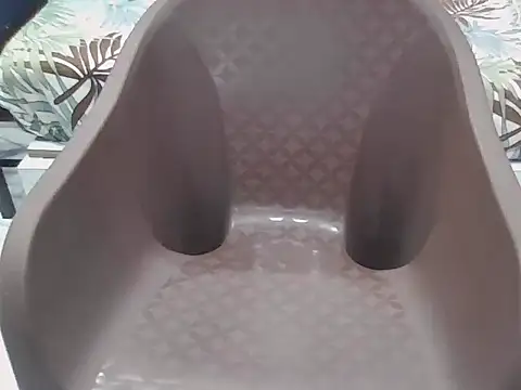 Snapshot of vanshika4uonly chatting on September 27, 11:39 am vanshika4uonly online show from September 27, 11:39 am