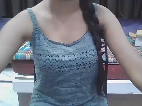 Snapshot of vanshika4uonly chatting on September 19, 1:43 pm vanshika4uonly online show from September 19, 1:43 pm