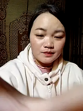 lusy-000 online show from November 25, 1:30 am