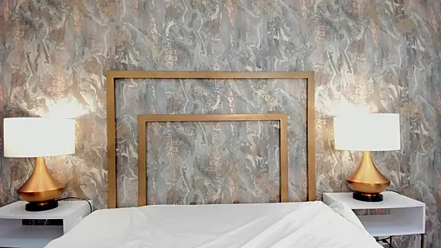 DannaBelucci online show from November 26, 8:32 pm