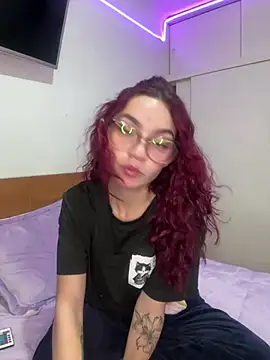 Red kytty6 online show from July 23, 3:47 am