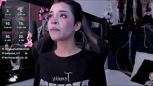 Snapshot of AnnyKitty_ chatting on October 21, 5:33 am AnnyKitty online show from October 21, 5:33 am