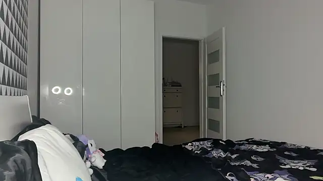 FluffySlutt online show from November 3, 1:53 am