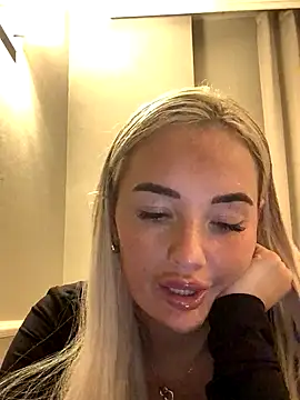 louisa1238x online show from October 21, 8:13 pm