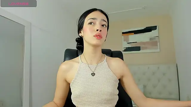 miIa bratz online show from February 23, 7:35 pm