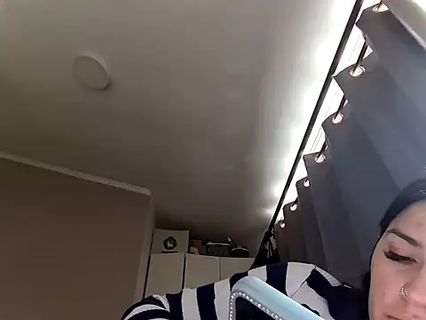 Denisutra777 online show from April 27, 5:54 pm