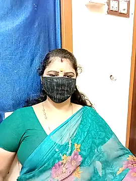Snapshot of sushma26 chatting on October 23, 4:57 pm sushma26 online show from October 23, 4:57 pm