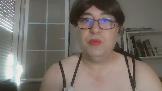 nataliacd online show from September 22, 2:04 pm