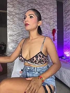 AlisSon  hot online show from January 5, 9:07 pm