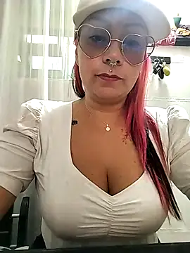 sexxx mia online show from September 22, 4:49 pm